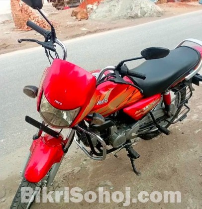 Hero HF Deluxe bike